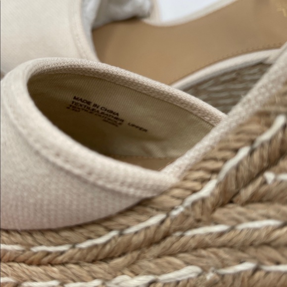 MICHAEL KORS Kendrick Wedge Sandals in Flax Canvas Leather Ankle Strap.Size6.5 M - Picture 16 of 16